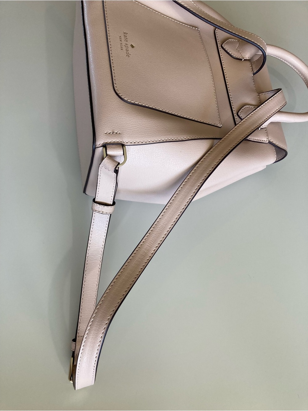 Kate Spade Adel Medium Flap Backpack in Warmbeige Leather - WKRU6412 Authentic - Picture 9 of 10